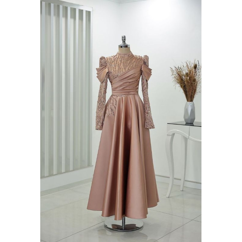 dress AQILA