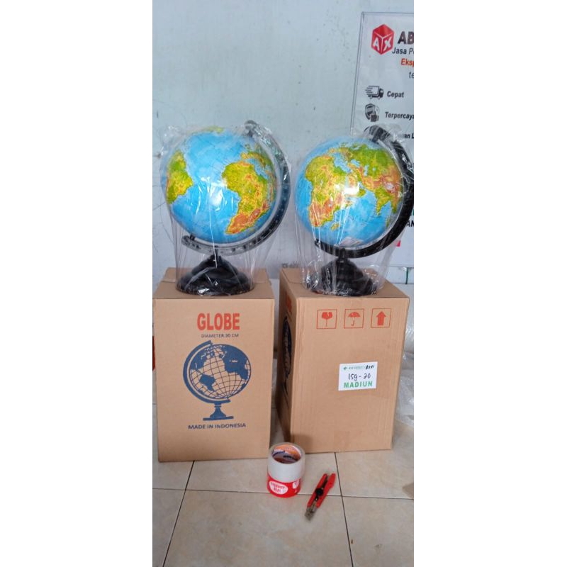

GLOBE BOLA DUNIA 30 CM