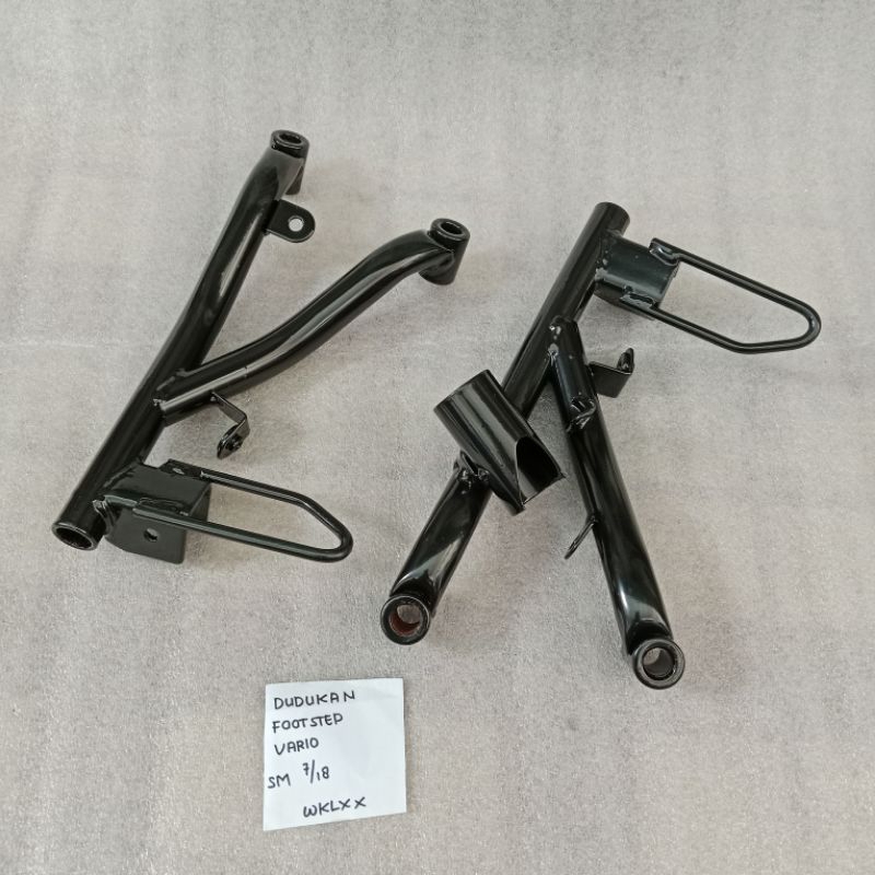 Dudukan Footstep Belakang Vario 110 Lama Old