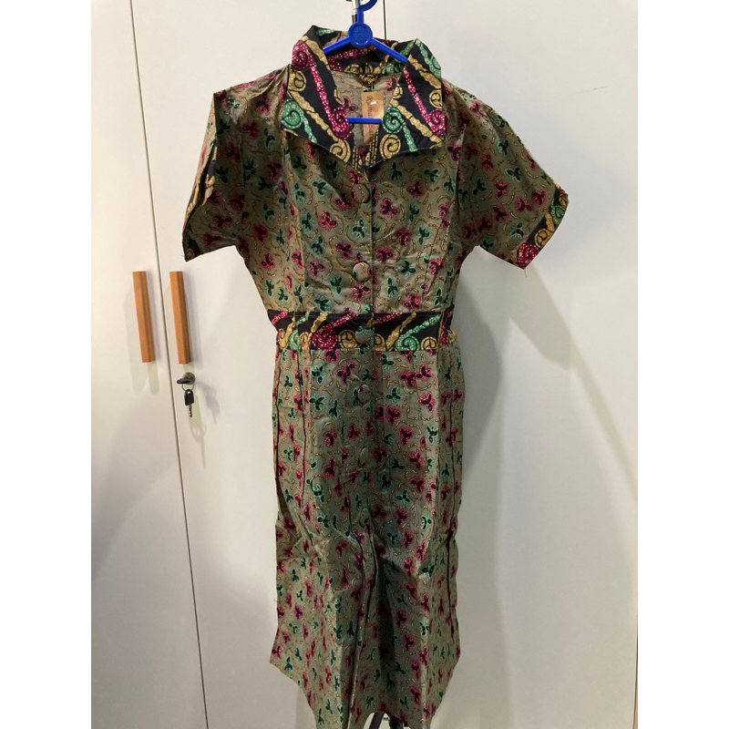 Baju Batik Wanita Lengan Pendek