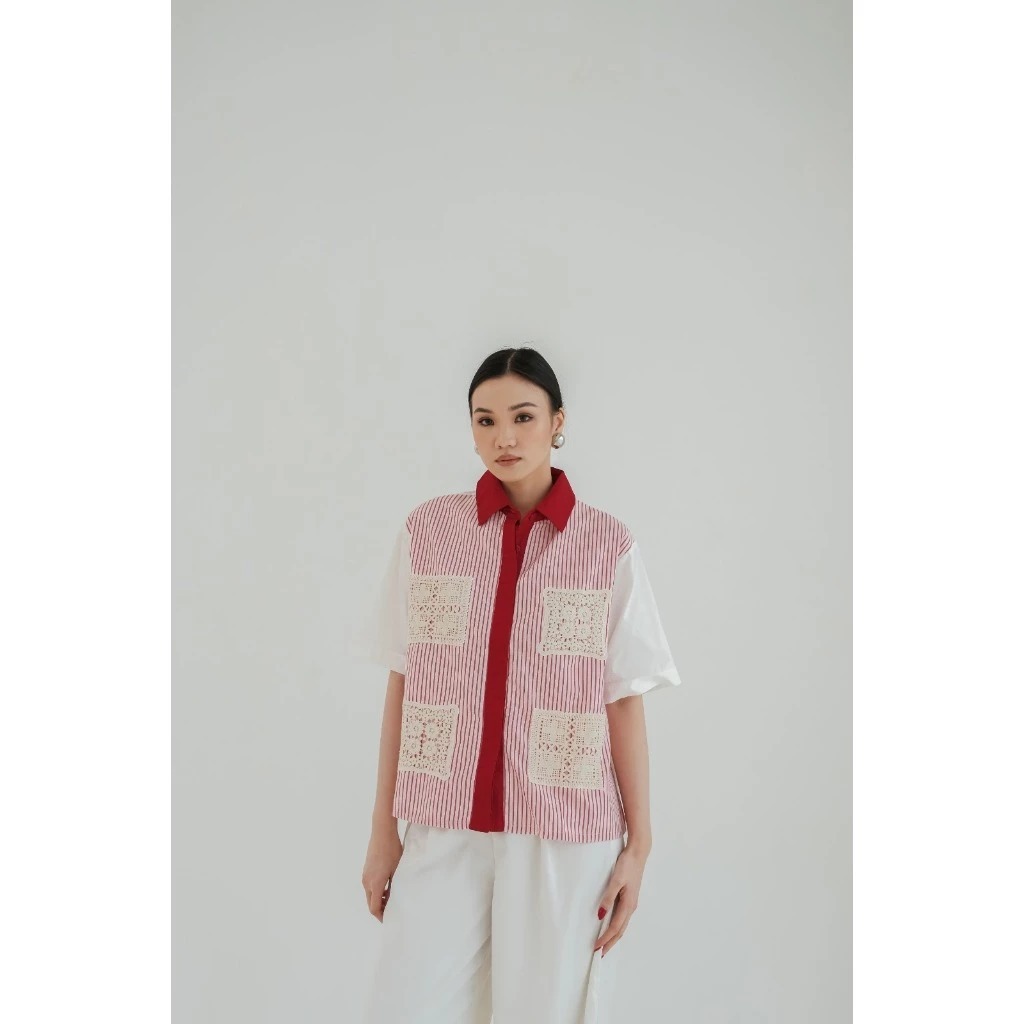 Seminggu.rtw - Hara Crochet Stripe Shirt ( SAMPLE SALE )