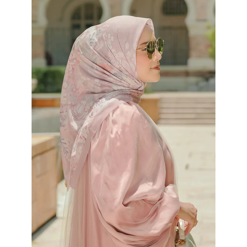 BUTTONSCARVES & BENANG JARUM (BJ MIX FABRIC, BEL FLE, XANADU, MONOGRAM, EMBOSSED, JUBILATION)