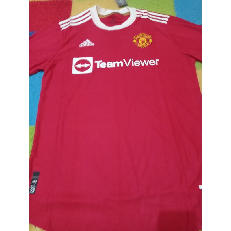 Jersey Manchester United player issue