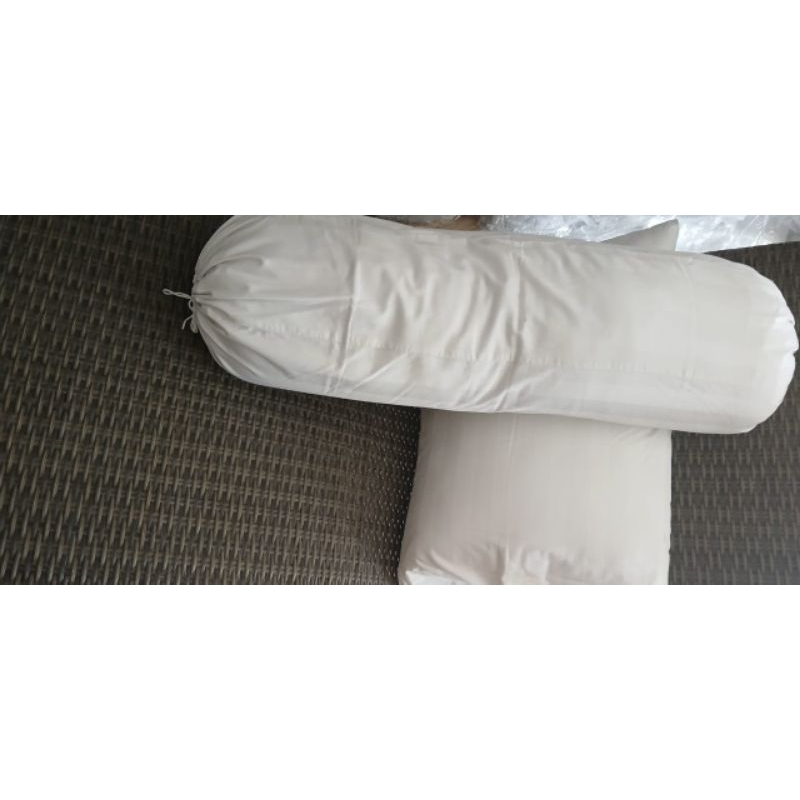 Set bantal  dan guling ex hotel include sarung bantal