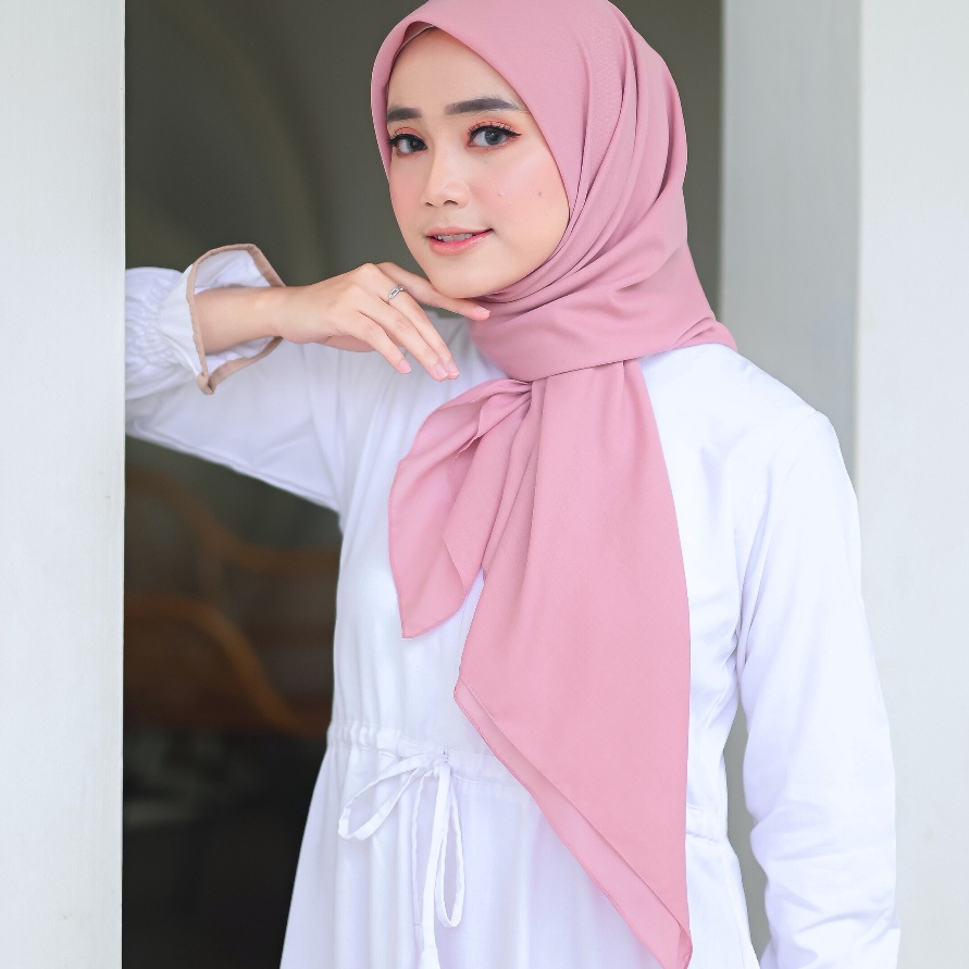 Qnb95 Bella Alisha  Olive Plain Hijab Segi Empat Voal Hanya Di Sini