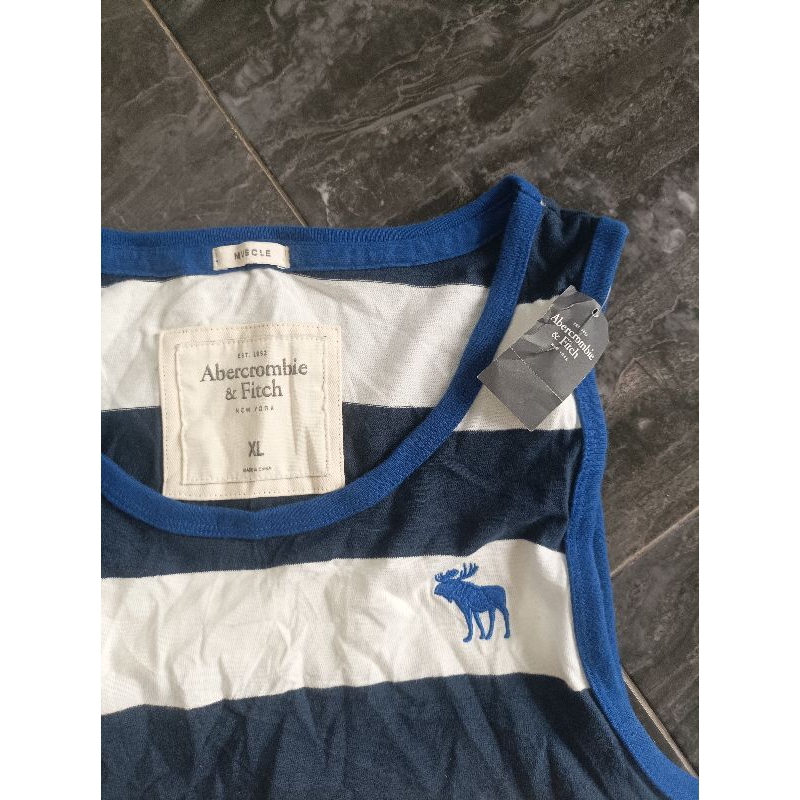 kaos putung abercrombie