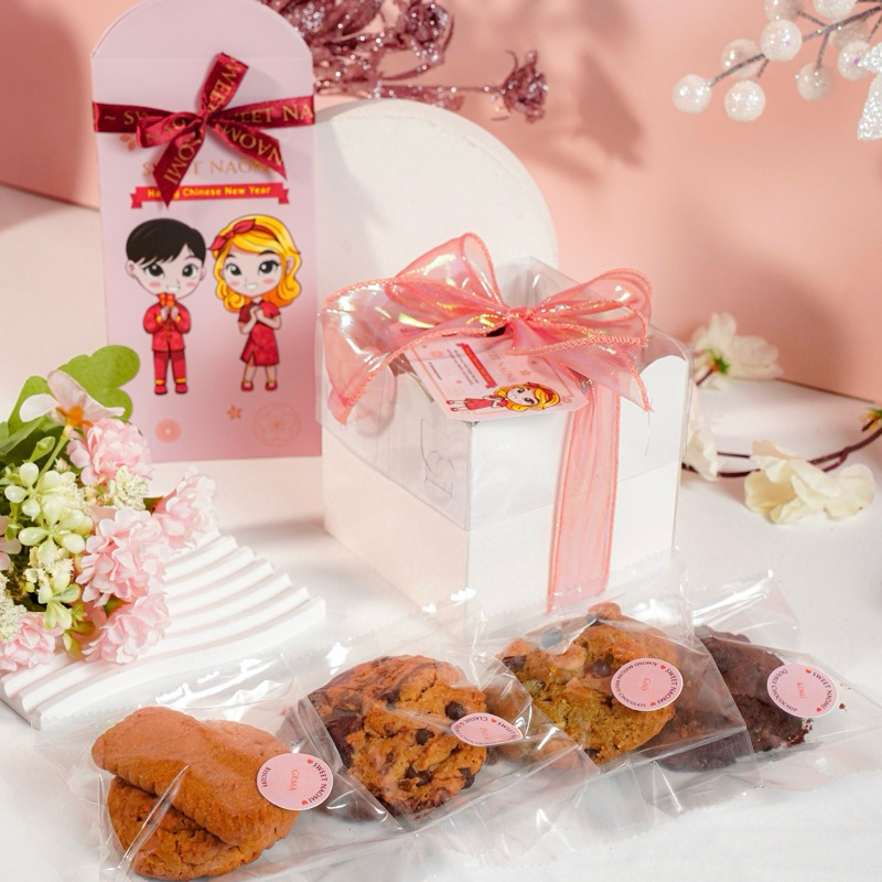 

Chewy Soft Big Cookies Hampers/Gift