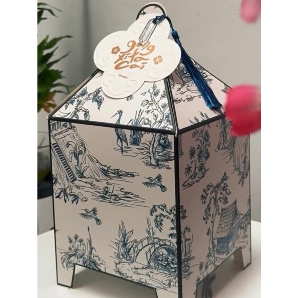 

水 shuǐ - FUPIN WATER LANTERN PACKAGE / CNY HAMPERS / HAMPERS IMLEK/ HAMPERS CHINESE NEW YEAR / LUNAR HAMPERS/ LUNAR NEW YEAR HAMPERS