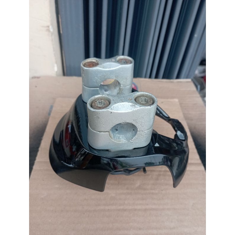 dudukan stang spidometer yamaha fino fi fino karbu bekas original copotan