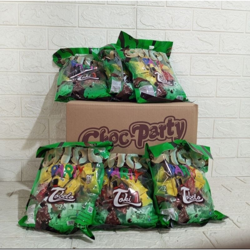 

RS - Choco Party/Coklat Varian Mix/Coklat Kemasan/Coklat Parsel Lebaran Hampers