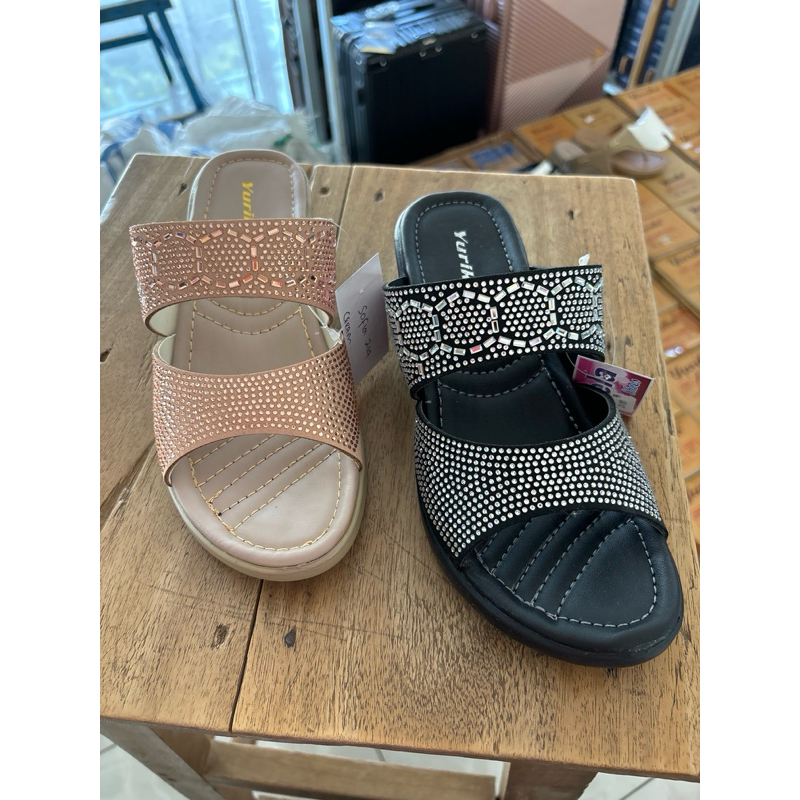 sandal yuriko sofia wedges 214 terbaru