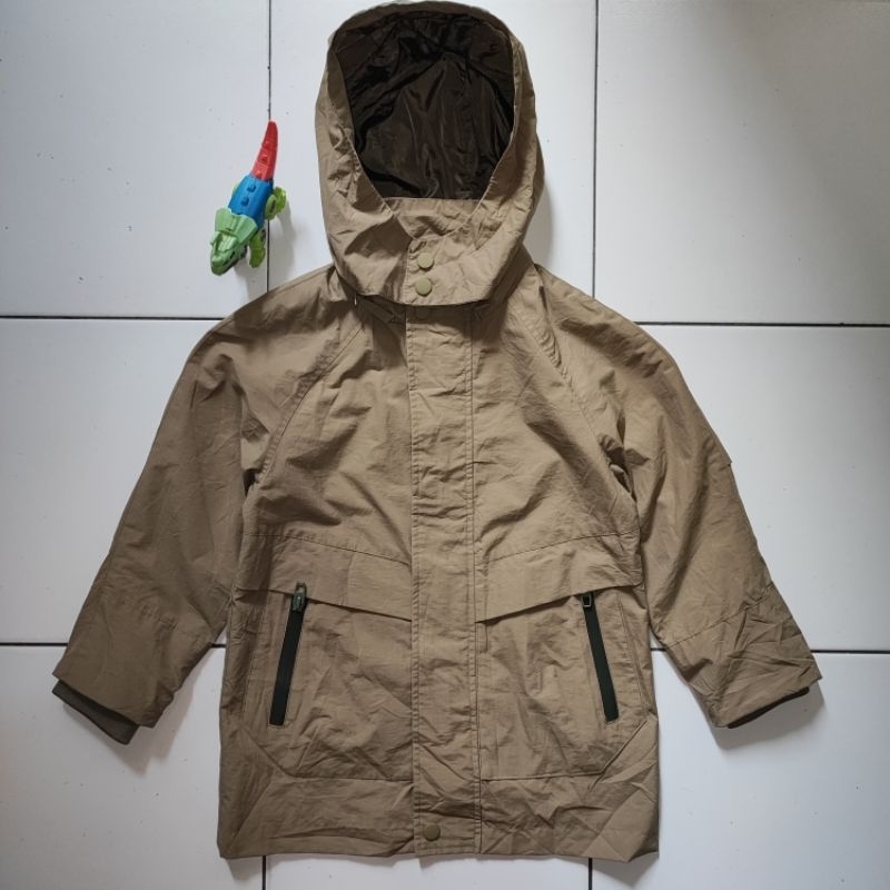 Jaket Outdoor Casual Anak Z A R A Original 100% Second Preloved Branded Gunung Hiking Camping Laki L