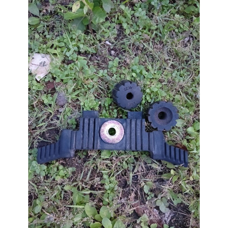 Karet ganjel tangki bantalan verza /cb verza copotan motor