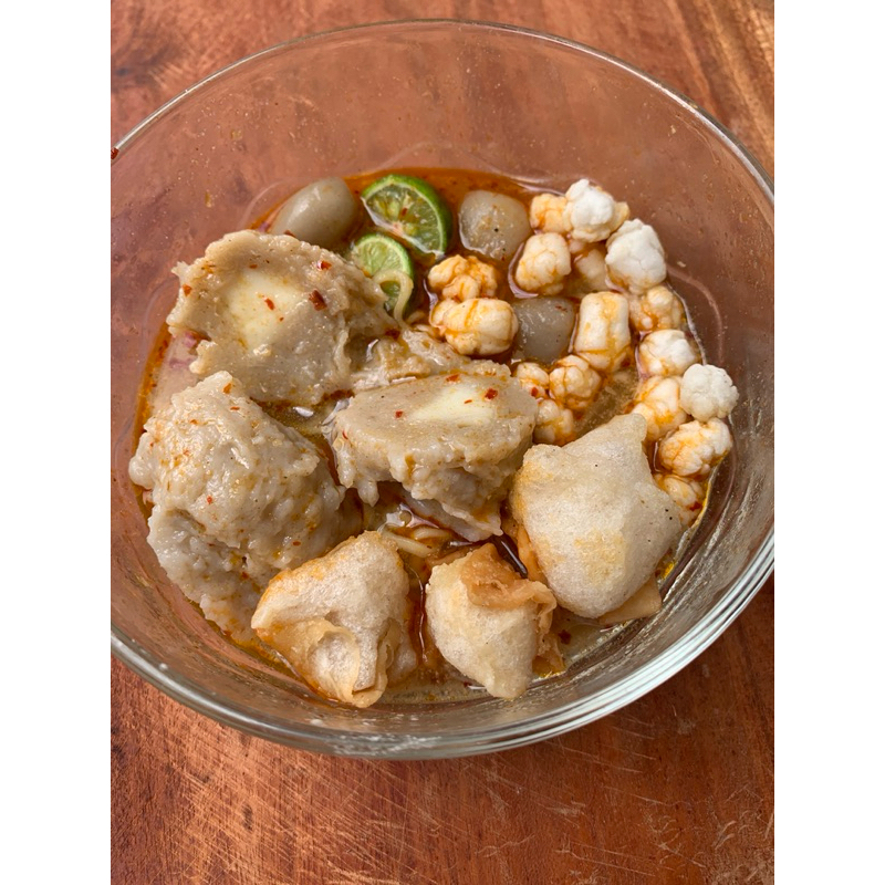 

BASO ACI ISI KEJU MOZA Chili oil