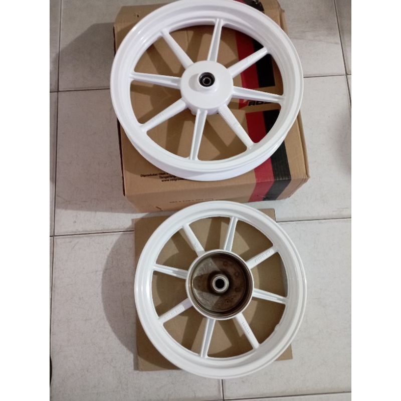 Velg Vario110 Beat Scoopy Palang 8 Comet Merek V Rossi