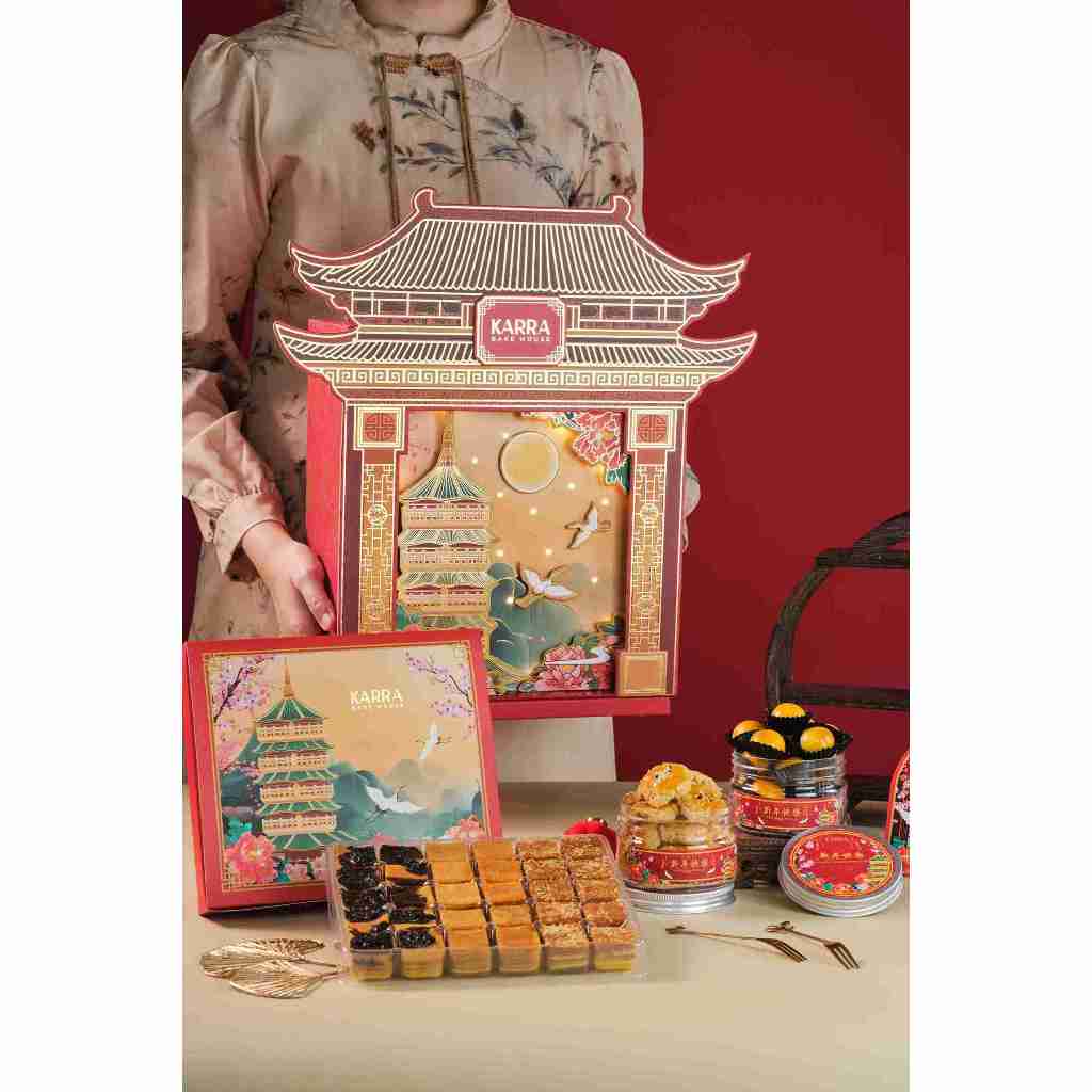 

Karra Bake House - Hampers Imlek - Guāng (光) Editon - Lapis Legit Premium Wysman
