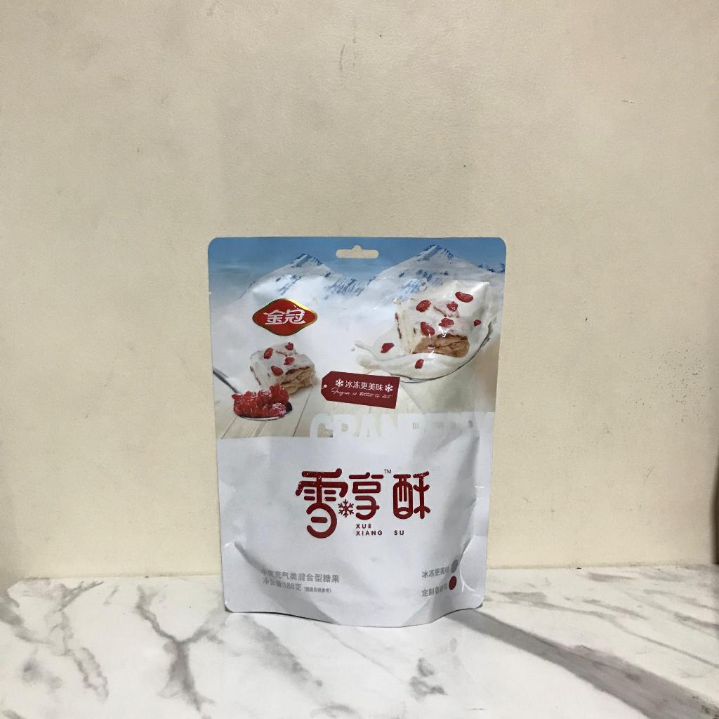 

Golden Crown Xue Xiang Su / Nougat Almond // 188gr