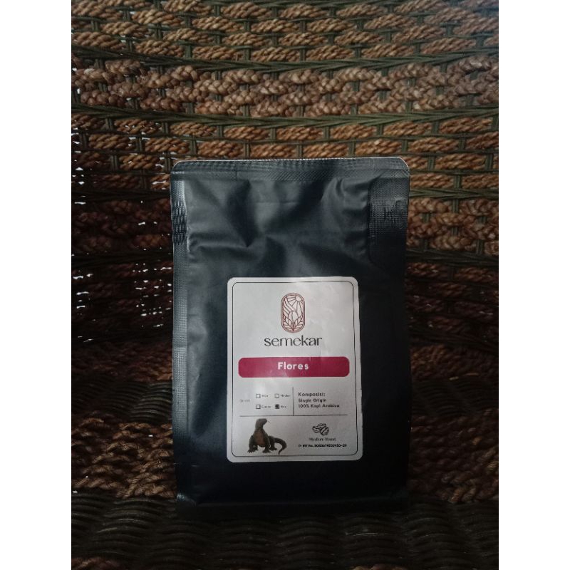 

KOPI BUBUK SEMEKAR FLORES FINE