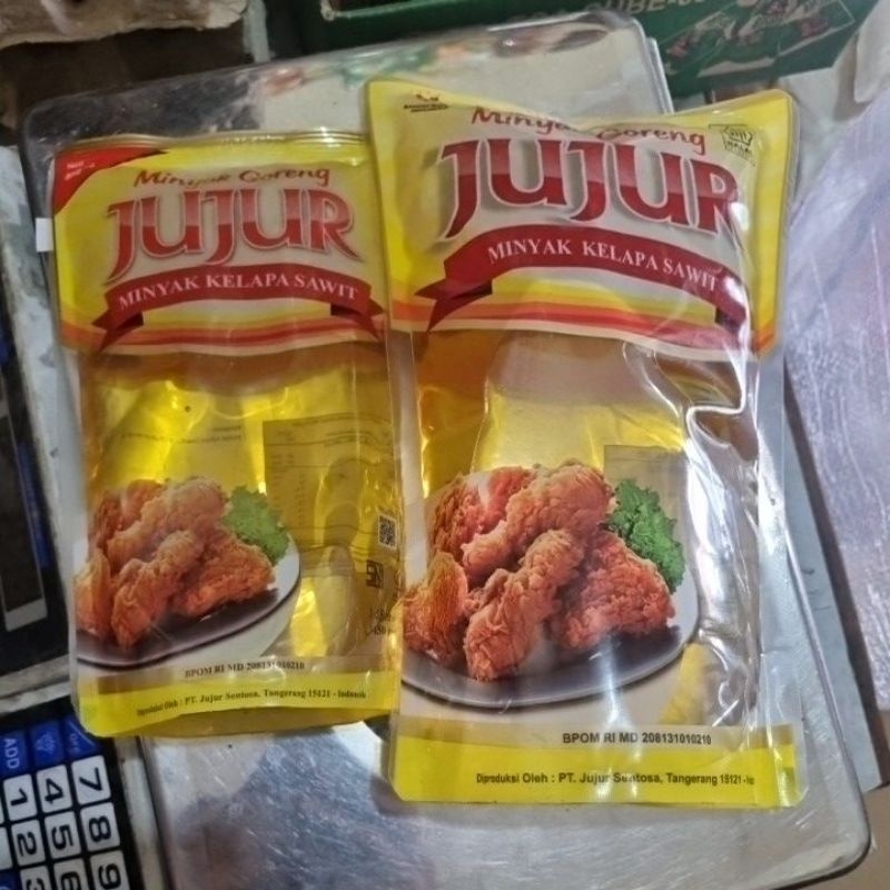 

Minyak Kelapa Sawit Jujur