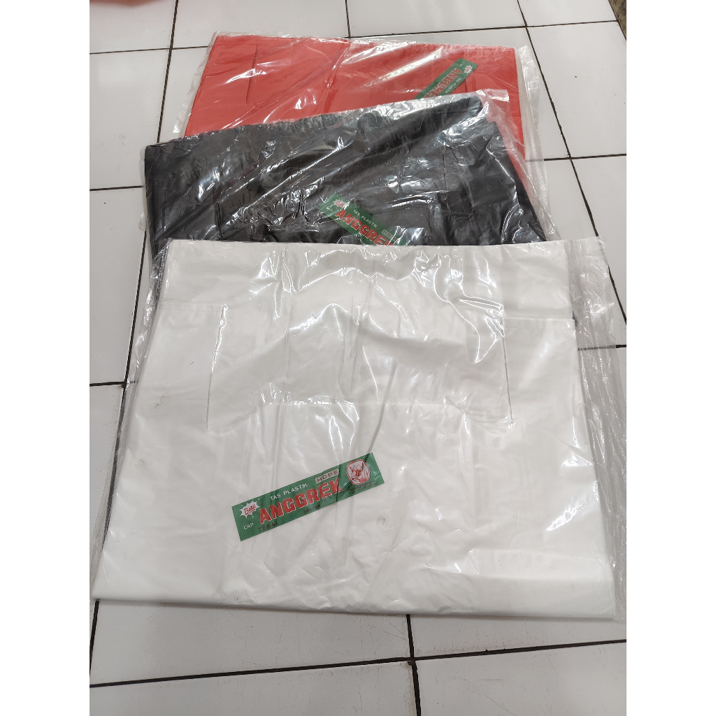 Kresek Serbaguna Merek Anggrek uk 50x04 | Hitam Putih Merah