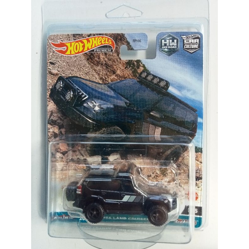 HOT WHEELS PREMIUM CHASE CAR LAND CUISER PRADO