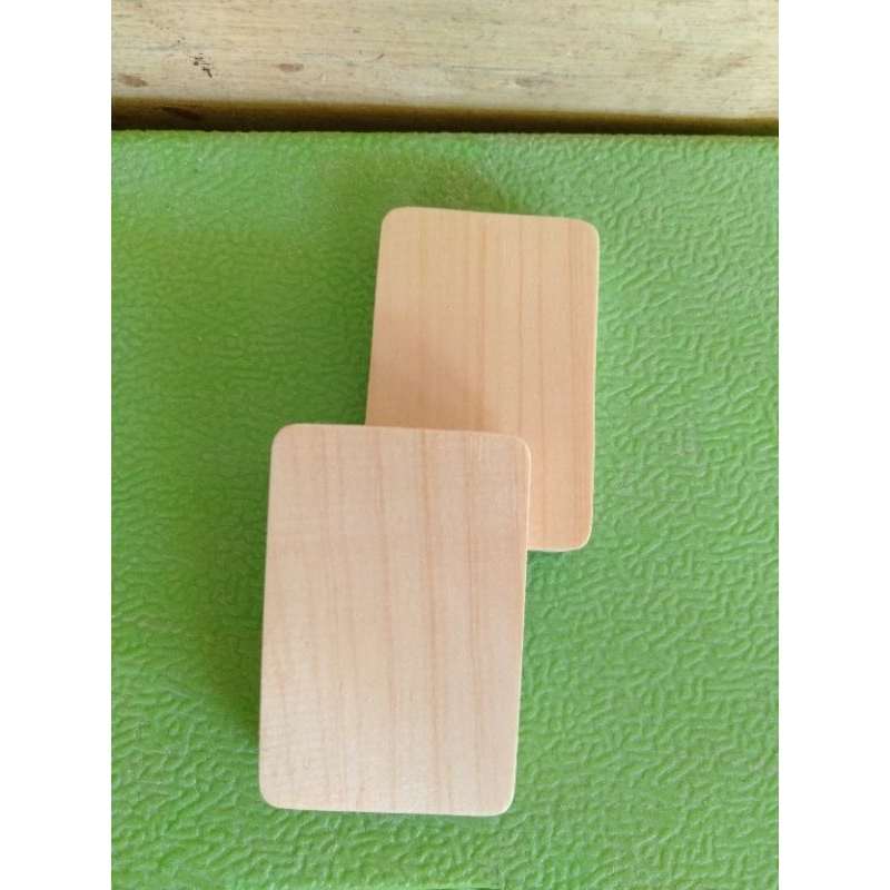 

papan kayu 16 x 19 cm x 1cm