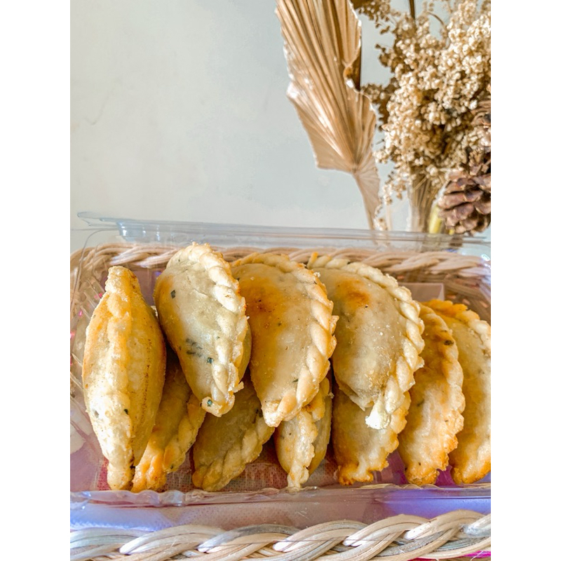 

CIRENG ISI AYAM SUWIR PEDAS ISI 10