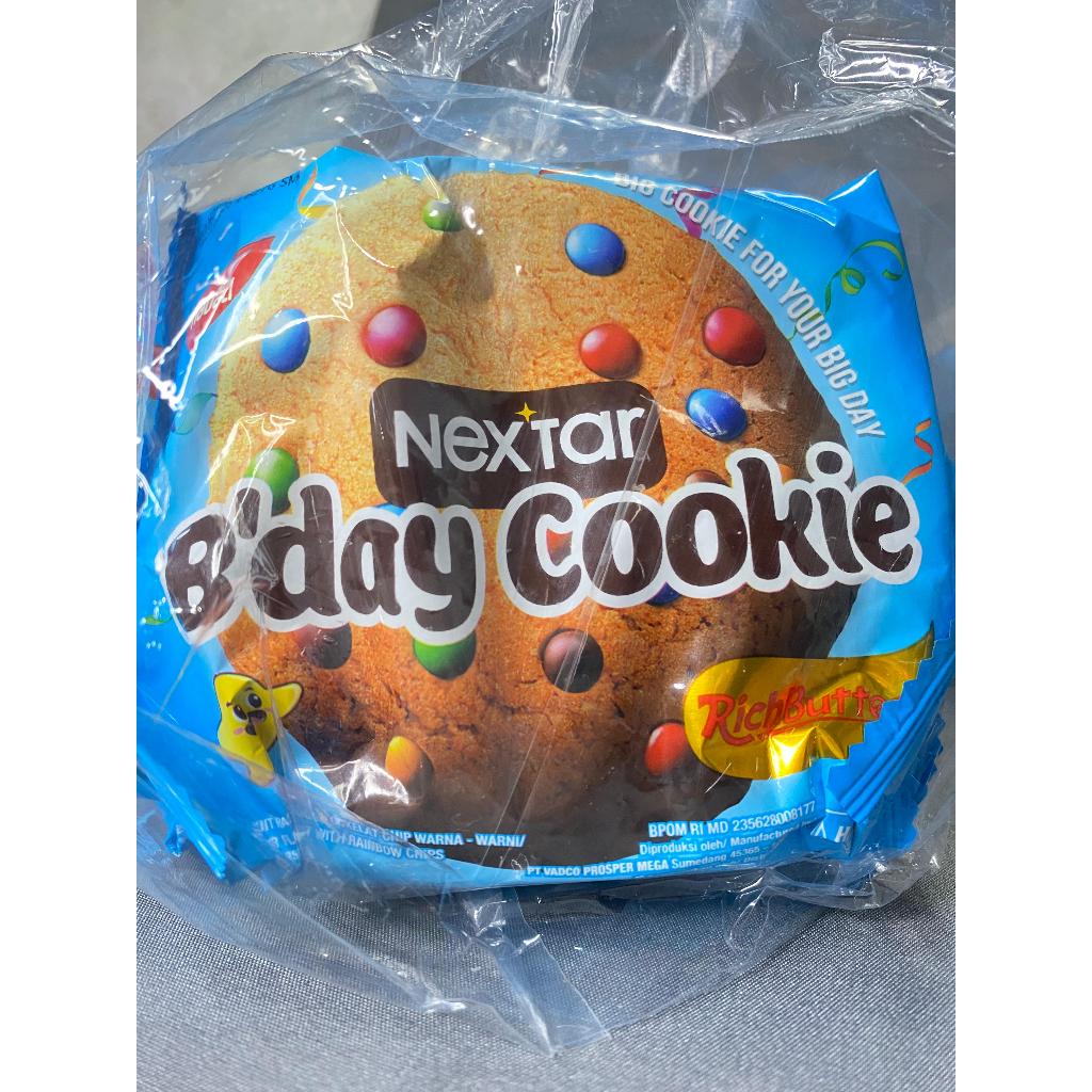 

NABATI B'DAY COOKIE 10 PCS 1 PACK