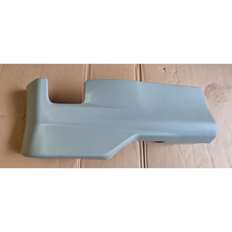 bodykit bumper belakang kiri Yaris 2012