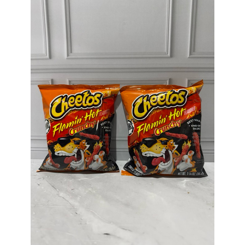 

cheetos flamin hot crunchy