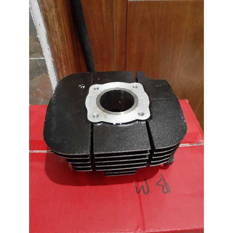 Cylinder Silinder Block Blok Suzuki TS100 TS 100 Original Japan NOS