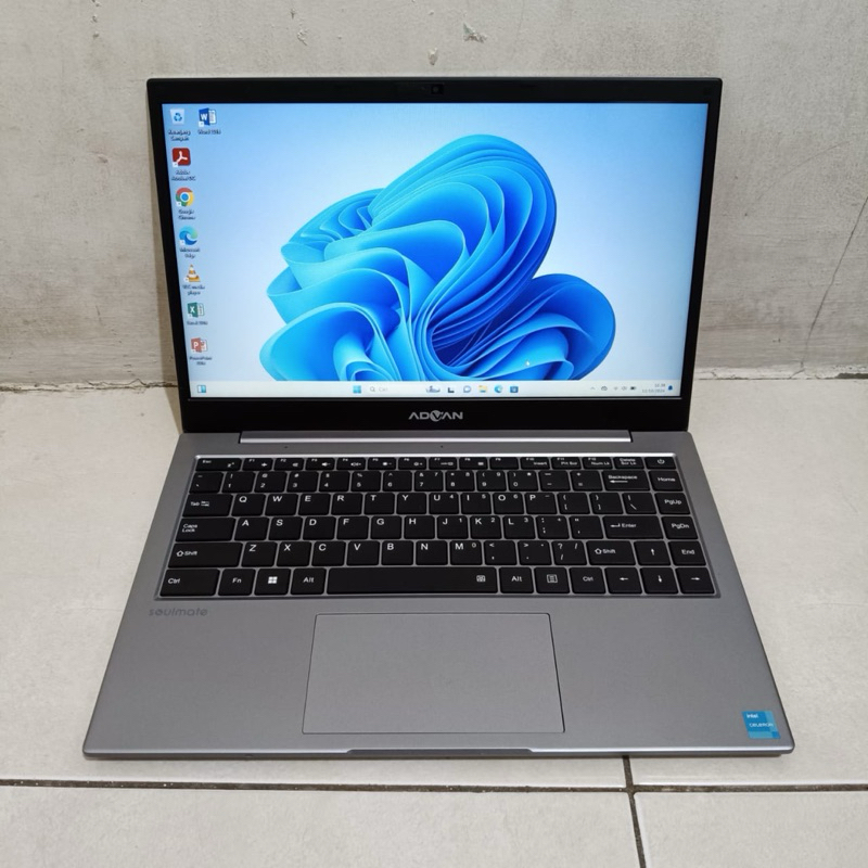Laptop Advan Soulmate 1405, Seri Terbaru, Model Slim Dan Ringan 1.33Kg, Masih Lumayan Mulus, Warna B