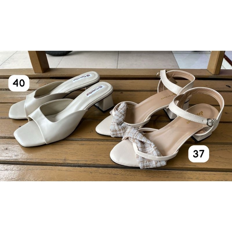 Sepatu Hak Tinggi Wanita Putih