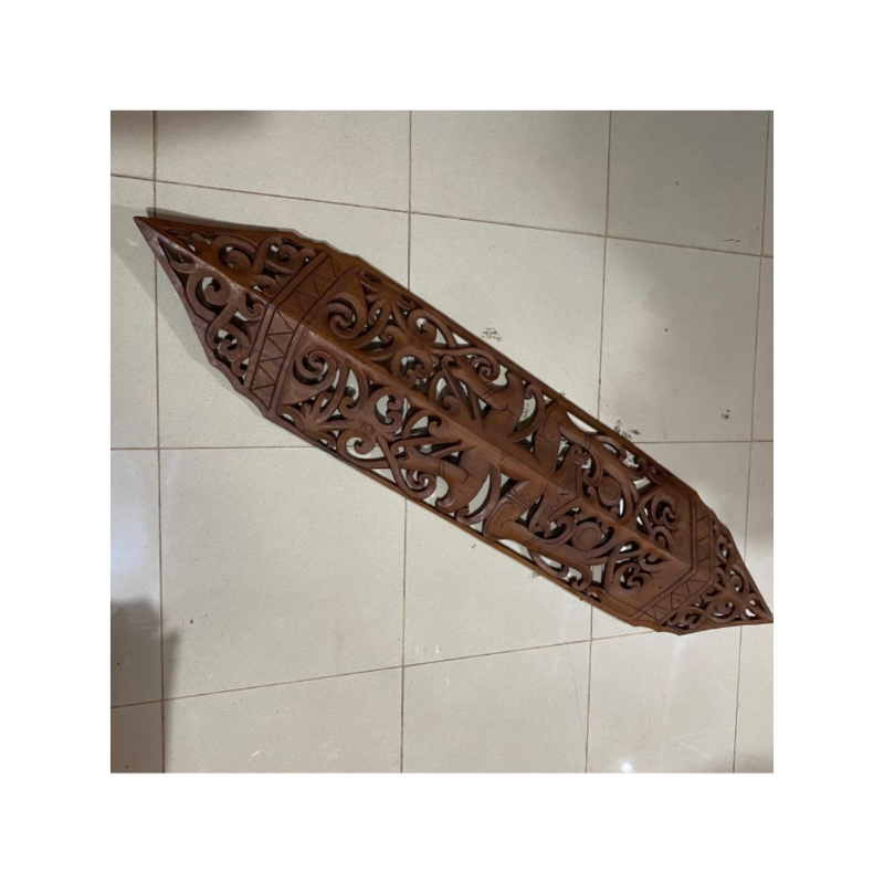 PERISAI / TAMENG KAYU ULIN KHAS DAYAK KALIMANTAN - PERISAI ULIN 120cm UKIR