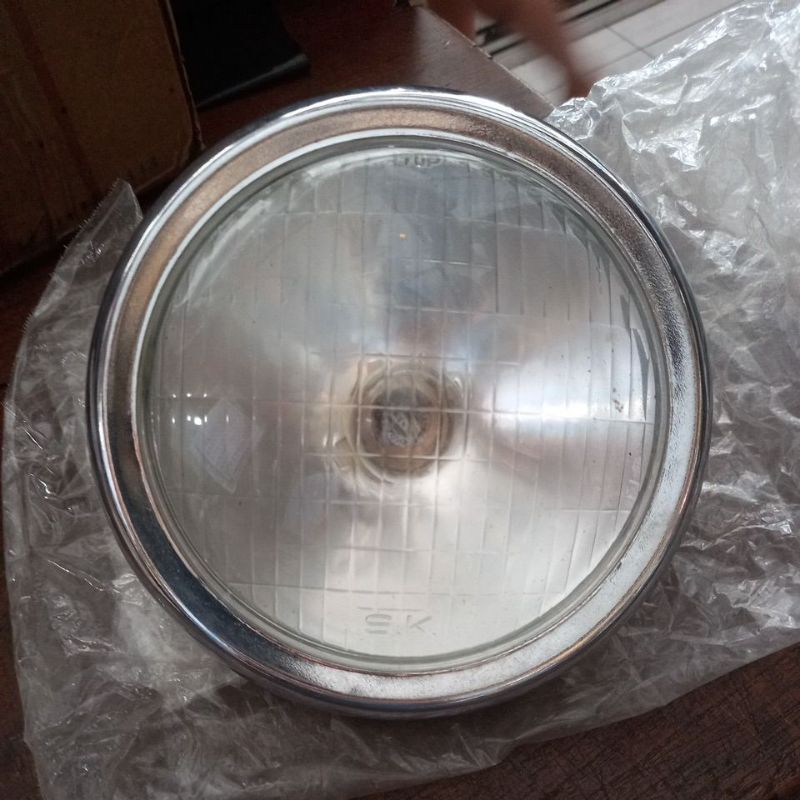 Reflektor lampu depan YB YB100