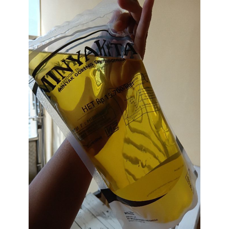 

Minyak Goreng Kemasan Pouch 1Liter Bening