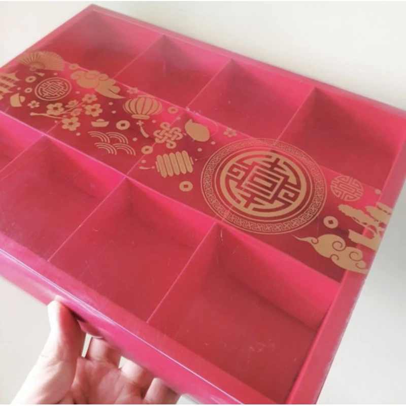 

Dus Imlek eggtart sekat 12 mika imlek per sekat 7.3x7.3x4.5 cm + Tag (Harga untuk 5 pcs dus)