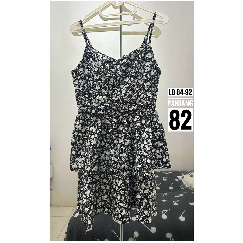 Preloved Dress Overall OL Jumpsuit Kimono Oversize Smoke Brukat Blezer Prada Linen Katun Poplin Poly