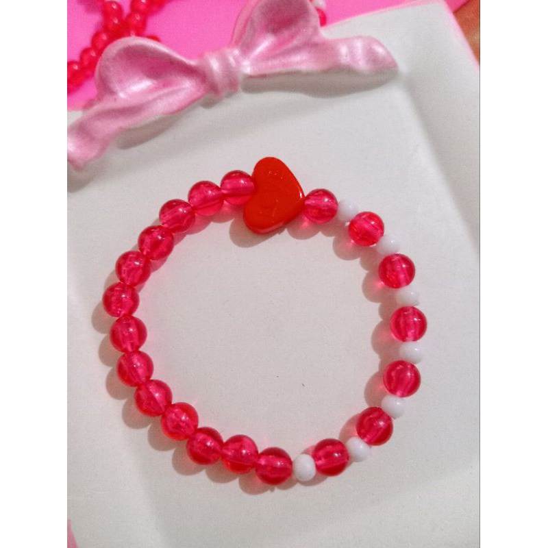 gelang mote 8mm kombinasi warna putih motif love | gelang Korean style warna merah