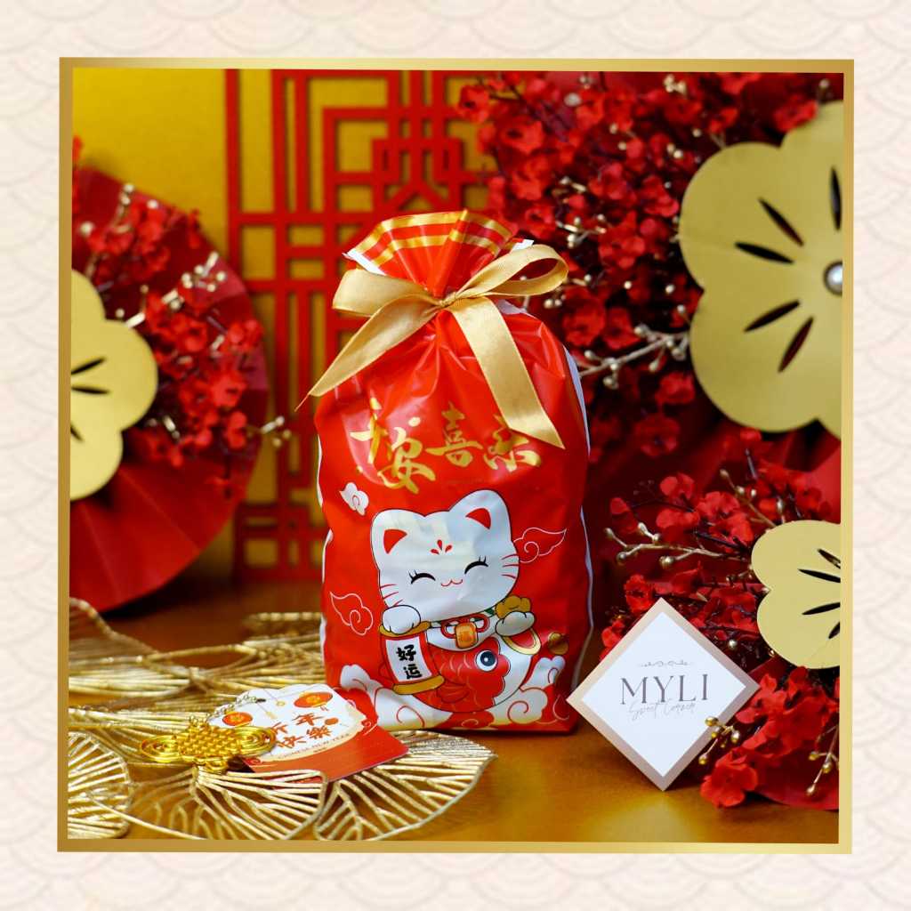 

CNY05 - HAMPERS IMLEK LUCKY CAT SERUT PITA isi permen coklat sincia xinjia chinesse new year anak kids cny goodiebag souvenir chocolate candy merah jelly tahun baru cina bingkisan kado gift plastik plastic bungkus