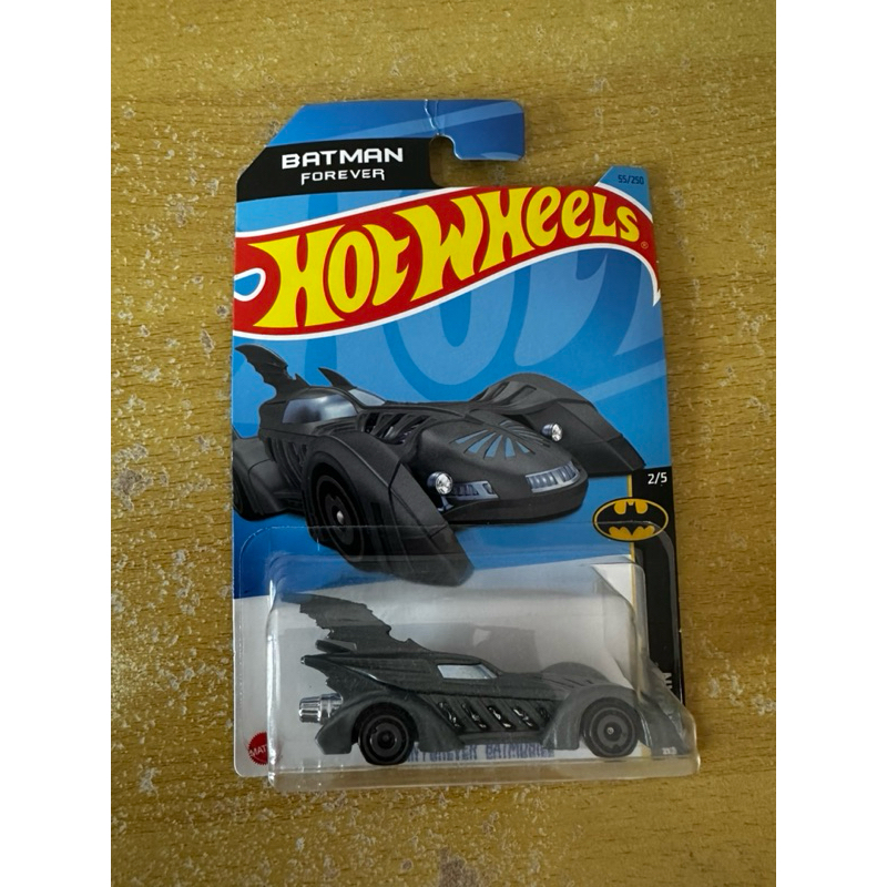 [ORIGINAL] Hot Wheels Batman Forever Batmobile Abu Abu Silver Hot Wheels Batman Mainan Mobil Mobilan