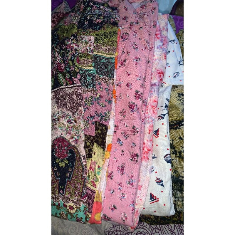 kemeja wanita motif second