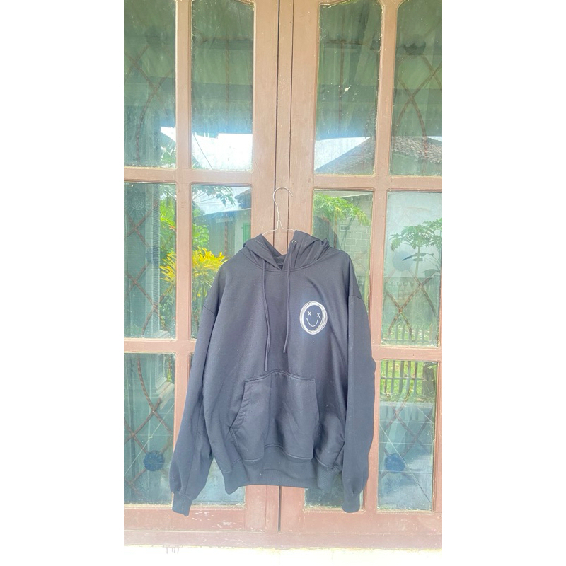 Hoodie hitam cowok