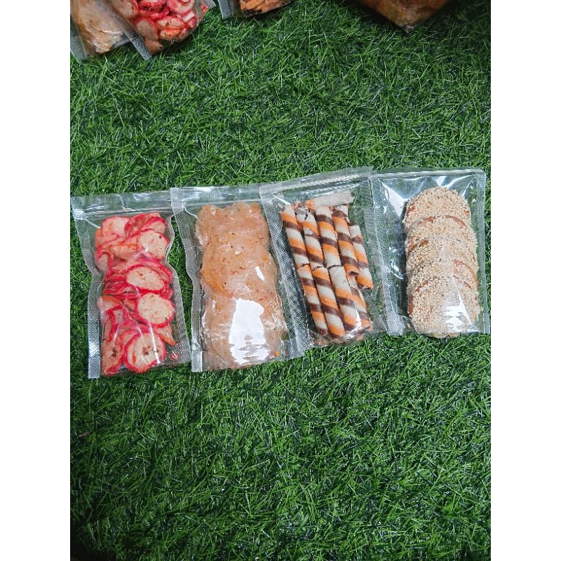 

PAKET SNACK KERING 200 G BASTIK PEDAS, SEBLAK PEDAS, KRIPIK KACA, ASTOR ISI COKLAT, ROTI WIJEN PUTIH