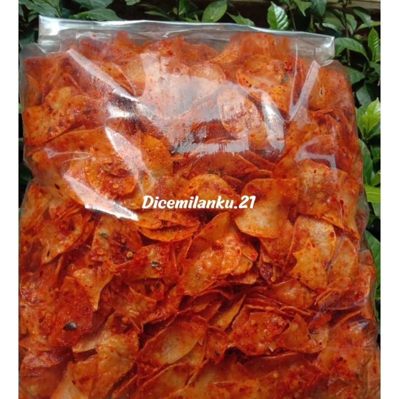 

KERIPIK SINGKONG KERIPIK PEDAS DAUN JERUK KEMASAN 1KG