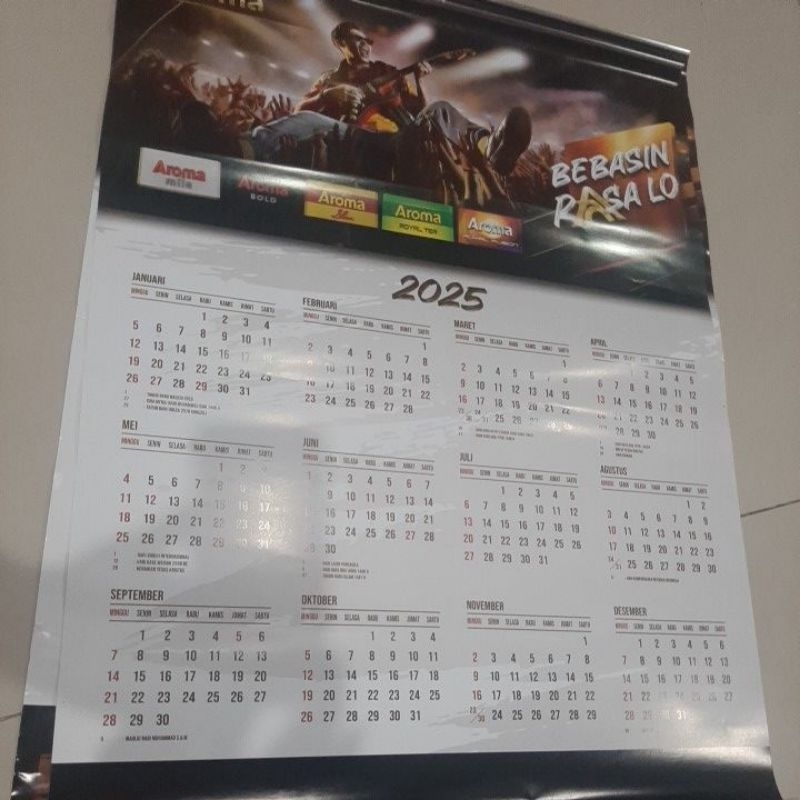 

KALENDER LIMITED EDITION LEMBAR BESAR