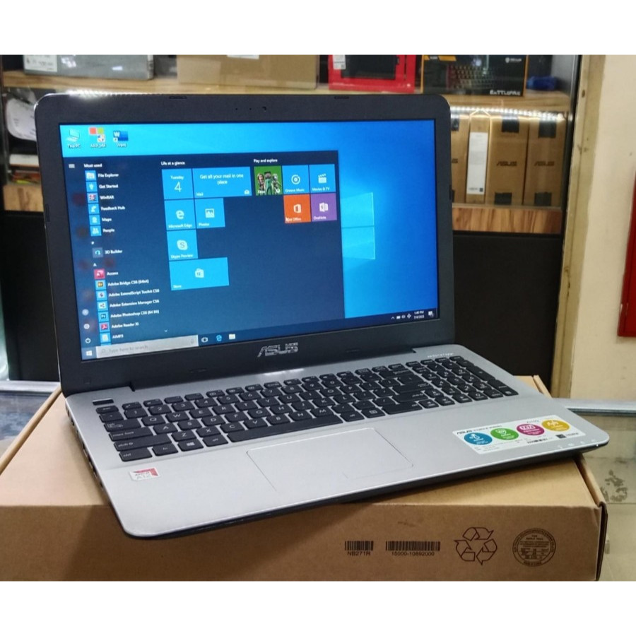 Laptop Gaming Asus X555Q AMD A12 RAM 8GB SSD 256GB 15 Inch