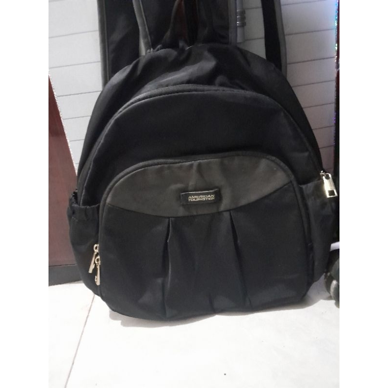 Ransel AMERICAN TOURISTER branded original lengkap tag preloved pl second monza bag