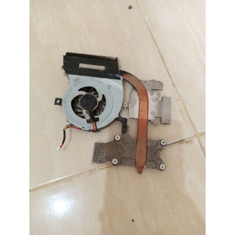 fan  laptop toshiba l645