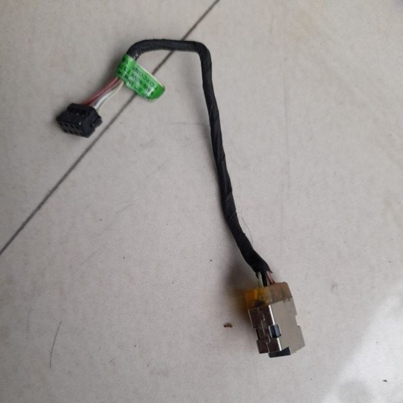 DC Konektor bawaan Laptop HP 14